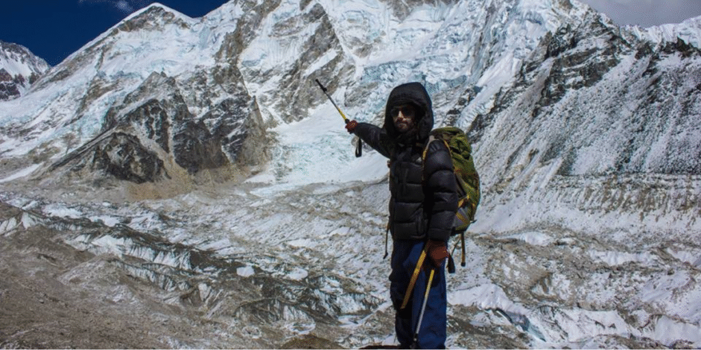 Everest basecamp paths